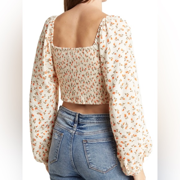 BCBG Generation crop top. Size Med - Picture 2 of 13